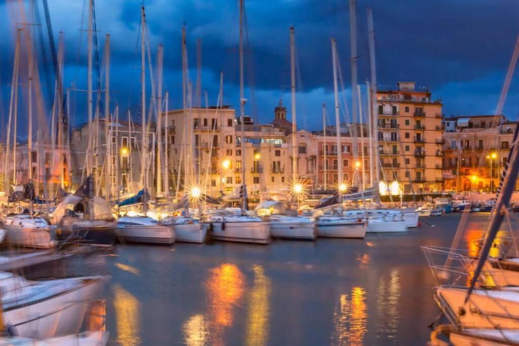 Piazza Marina Apartment Παλέρμο Εξωτερικό φωτογραφία